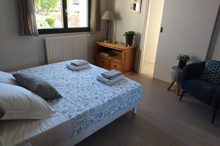 House - South Ardèche - sleeps 10 - private pool, panoramic view and large garden in Bourg-Saint-Andéol, Privas (arrondissement)