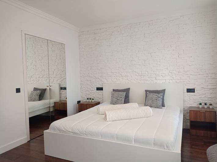 Apartamento entero, Apartamento renovado con aire acondicionado y wifi - 4 pers. in Playa de Gandía, Costa de Valencia