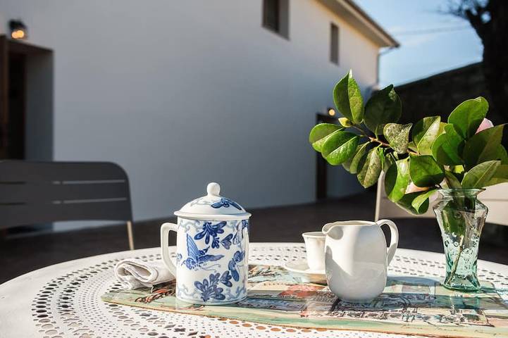 Apartamento para 5 personas, con jardín y terraza en Muros de Nalón