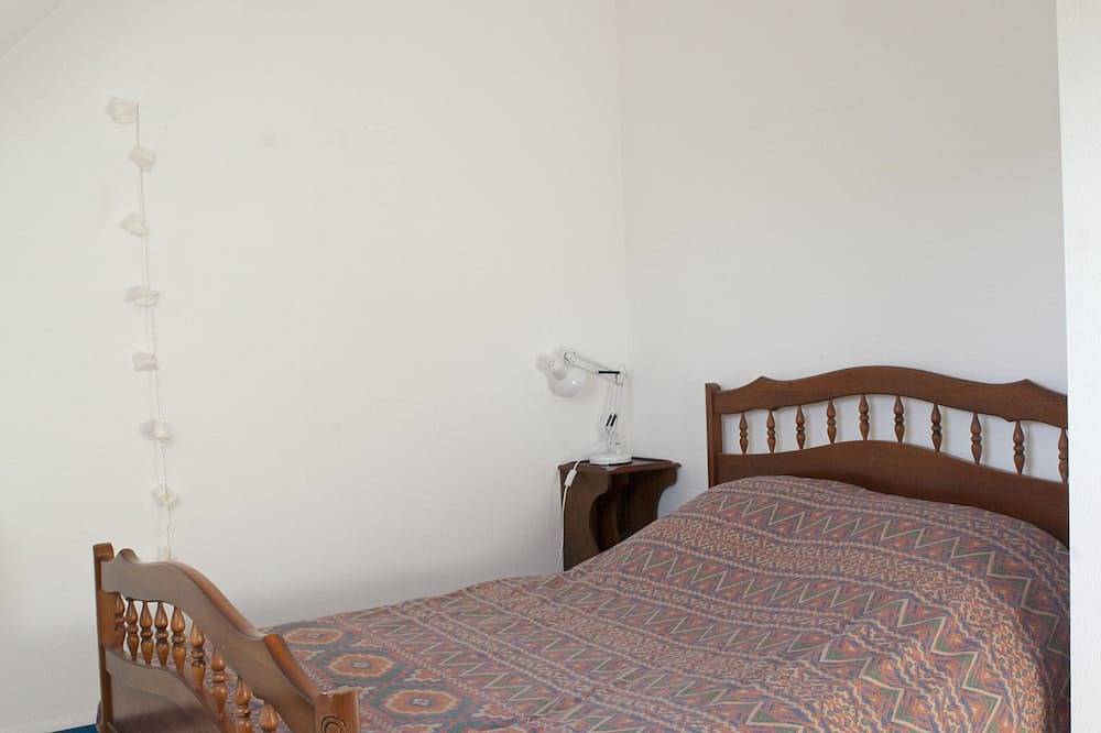 Appartement entier, Appartement indépendant dans maison bretonne in Loctudy, Côte de Cornouaille