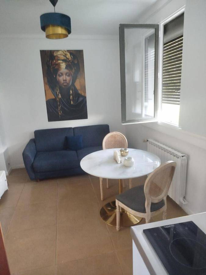 Gîte pour 2 personnes à Neuilly-sur-Marne - 3