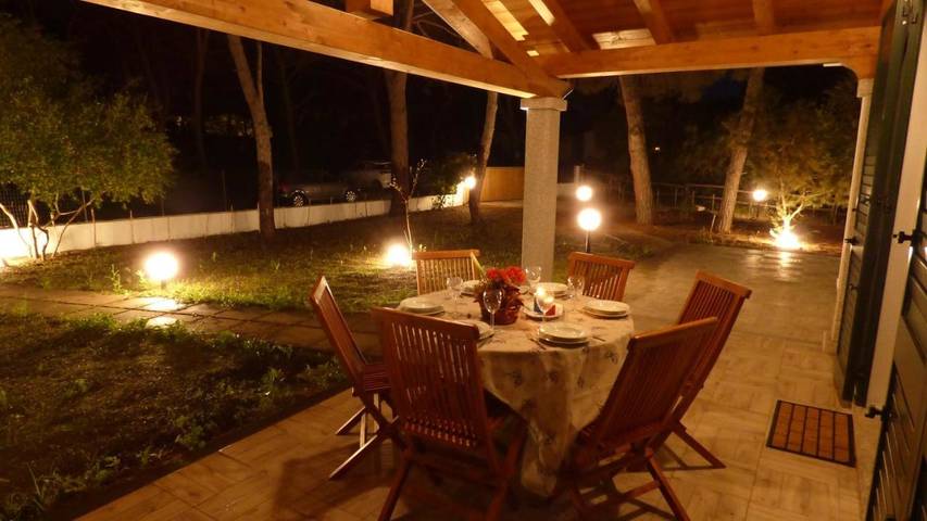 Ferienhaus für 4 Personen, mit Ausblick und Garten
