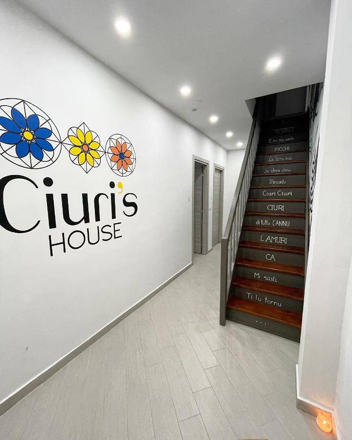 Double Room with Private Bathroom in Catania, Catania e dintorni