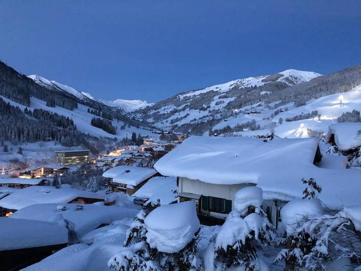 BnB für 2 Personen, mit Garten und Ausblick sowie Balkon in Saalbach - 4