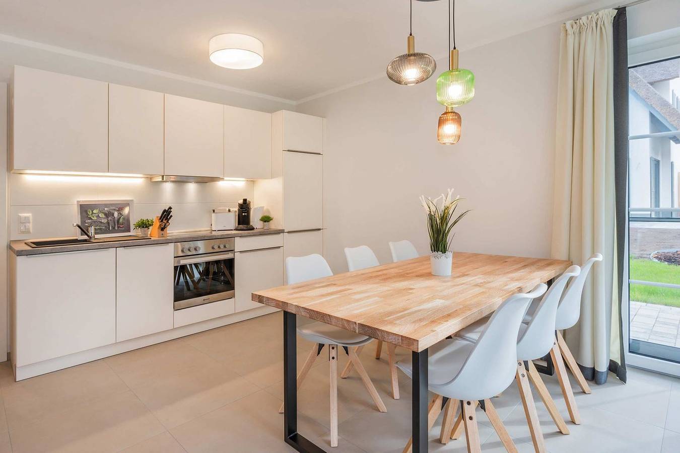 Moderne Ferienoase im Fischerdorf mit Garten, Sauna & viel Platz für die Familie in Zirchow, Usedom