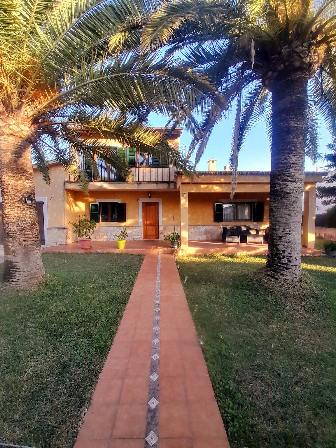 Villa for 8 people with balcony in Palmanyola, Bunyola