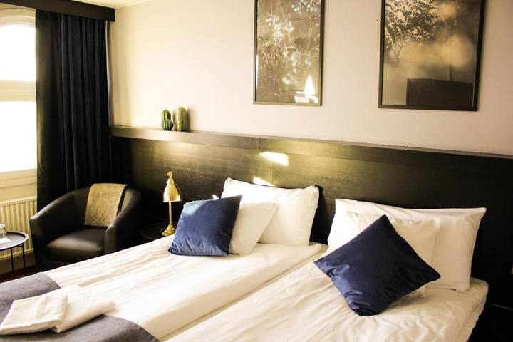 Hôtel pour 3 personnes, avec terrasse ainsi que jacuzzi et sauna, animaux acceptés à Kumla - 4