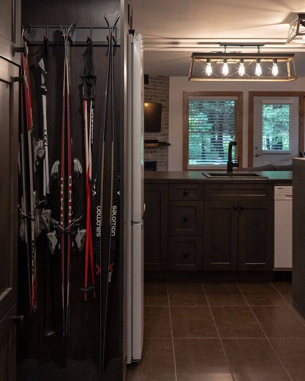 Ganze Wohnung, Renovated Stylish Condo Close To Everything -Downtown Tremblant in Mont-Tremblant