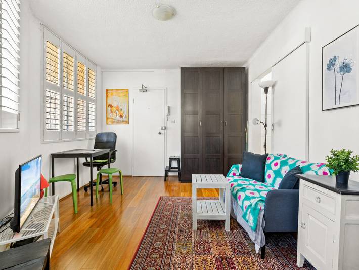 Ganzes Studio, Praktisches Studio in trendigem Innenstadtvorort in Surry Hills, Sydney