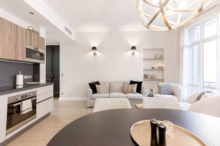 Gîte pour 4 personnes dans Cinema Les Arcades Ales - 3