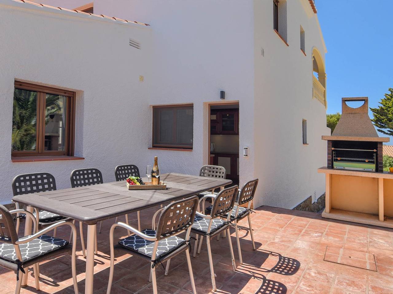 Intime Villa mit privatem beheiztem Pool, Klimaanlage, Wlan und Parkplatz in Javea in Balcón al Mar, Jávea