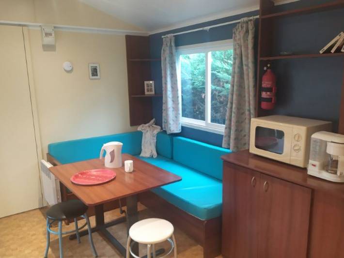 Mobil home pour 6 personnes, avec piscine et terrasse, animaux acceptés à Laurens - 4