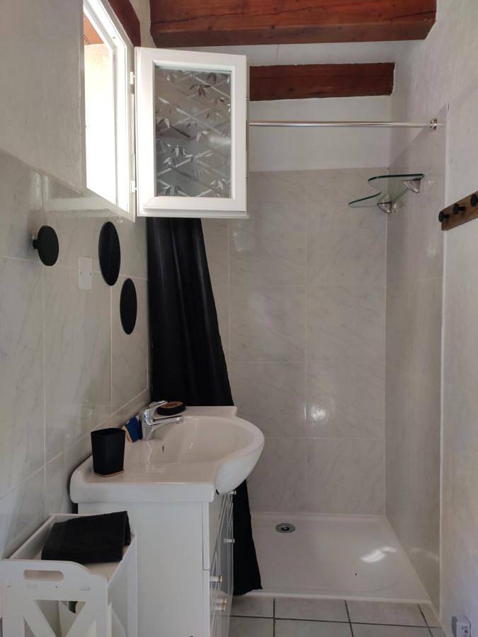 Gîte pour 5 personnes, avec jardin à Brioude - 4