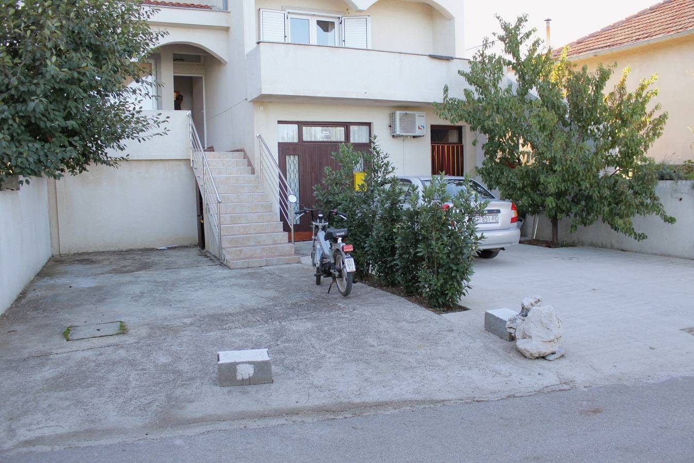 Ganze Wohnung, 2-Zimmer-Ferienwohnung am Strand Tkon, Pasman A-5840-b in Tkon, Pasman