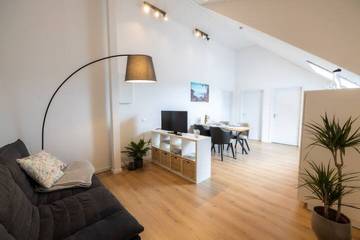 Ferienwohnung für 4 Personen, mit Balkon in Friedrichshafen