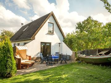 Ferienhaus für 5 Personen, mit Terrasse und Garten, mit Haustier in Parchtitz