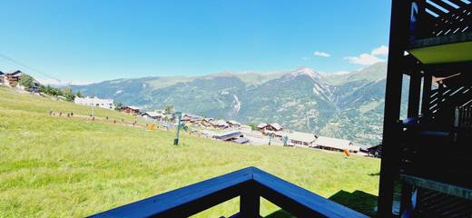 Gîte pour 4 personnes, avec balcon dans Plagne Montalbert