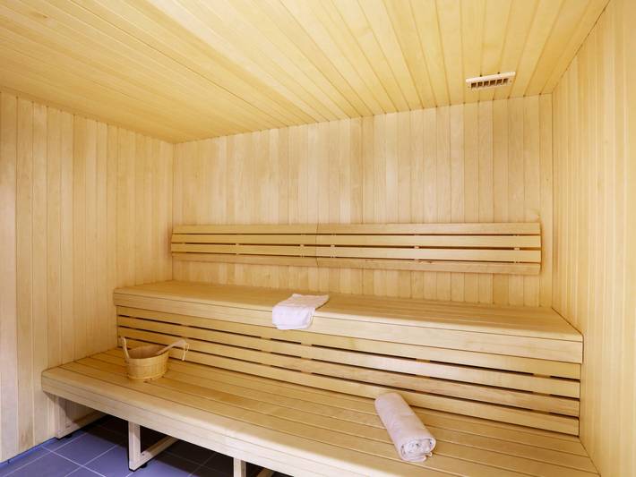 Gîte pour 6 personnes, avec sauna et terrasse ainsi que jardin et vue, animaux acceptés à Saint-Mandrier-sur-Mer - 2