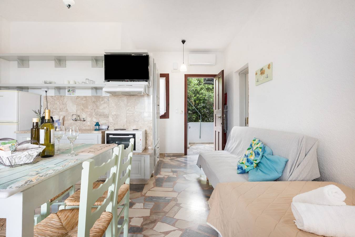 Ferienwohnung in einem Hotel 'mit Meerblick-Creta' mit Meerblick, Wlan und Klimaanlage in Ferma, Lasithi