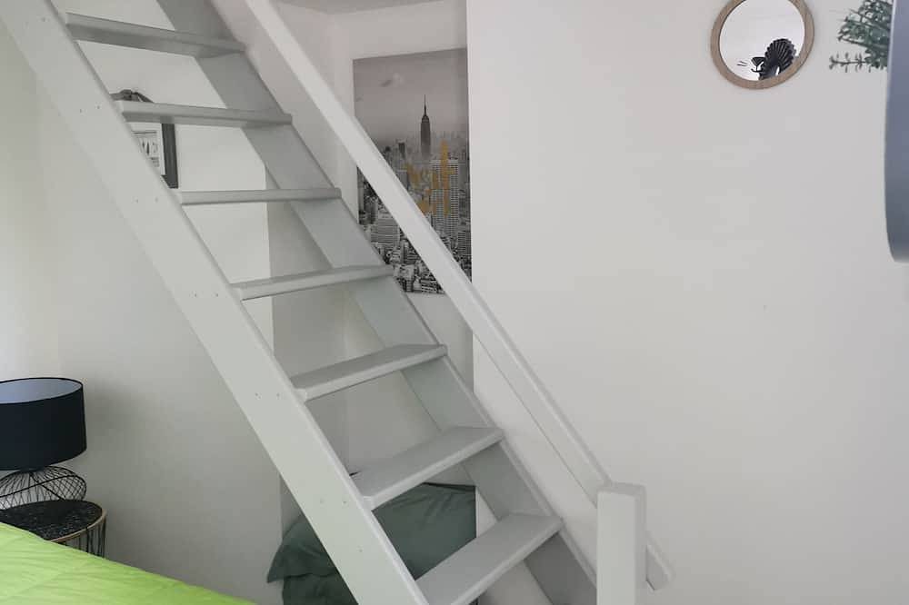 Apartamento entero, Gîte des 3 Plages 4/6 Personnes à 3 mn à Pied des Plages et 100 m des Commerces in Lancieux, Región de Dinan