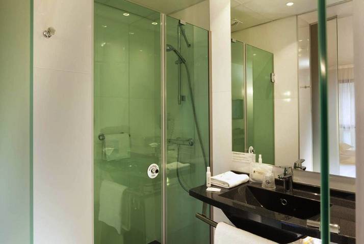 Hôtel pour 4 personnes, avec piscine et jardin, animaux acceptés dans Aéroport de Nantes-Atlantique - 3