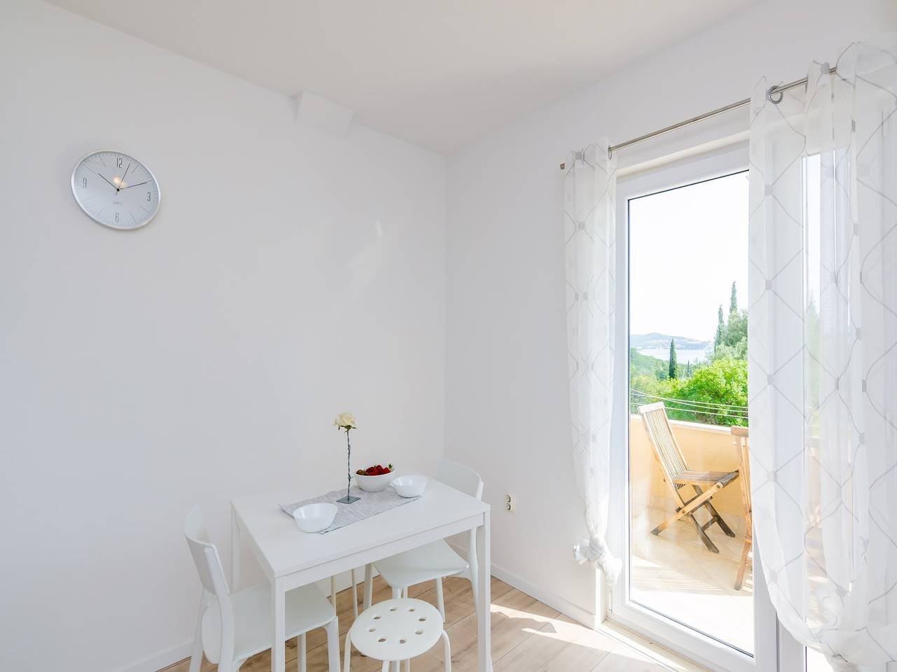 Cijeli apartman, Apartment with 1 room and terrace in Mlini, Dubrovačko-neretvanska županija