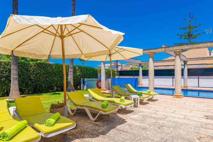 Villa für 8 Personen, mit Terrasse in Can Picafort - 4
