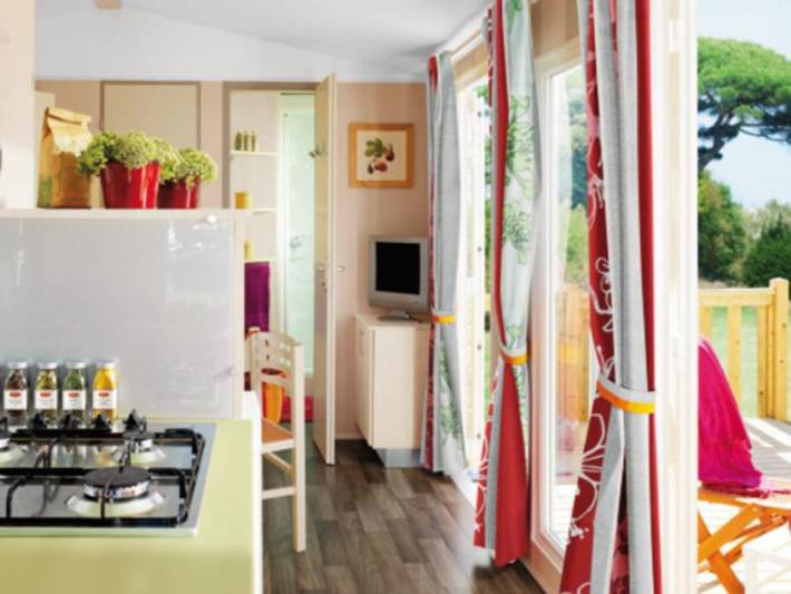 Camping du Colombier - Mobilheim 6 personen - 2 ch - D in Loubeyrat, Regionaler Naturpark Volcans d'Auvergne