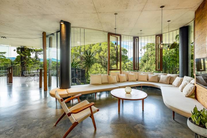 Villa for 6 people, with balcony in Australia