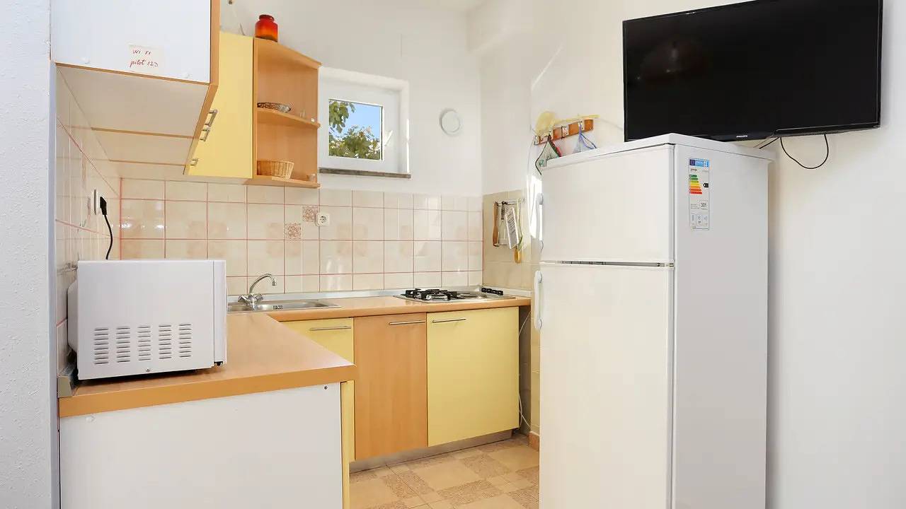Ganze Ferienwohnung, Ferienwohnung für 3 Personen (36 m²) in Grebaštica in Grebastica, Šibenik-Knin