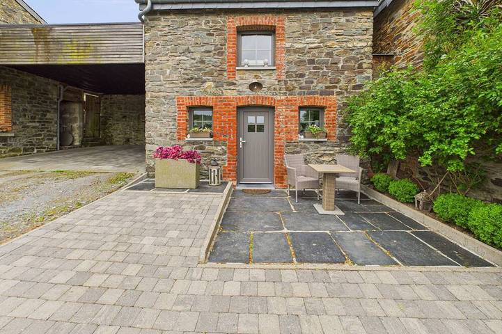Chalet pour 2 personnes, avec Terrasse et Jardin dans Opont