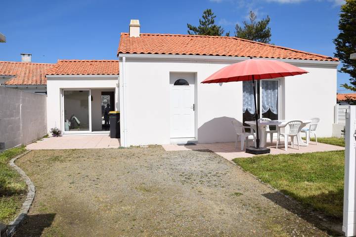 Gîte pour 4 personnes, avec jardin et terrasse à Préfailles