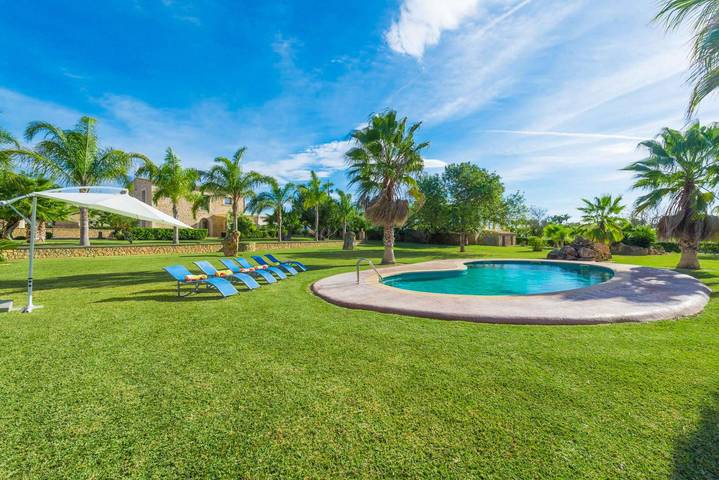 Villa pour 8 personnes, avec terrasse - 1