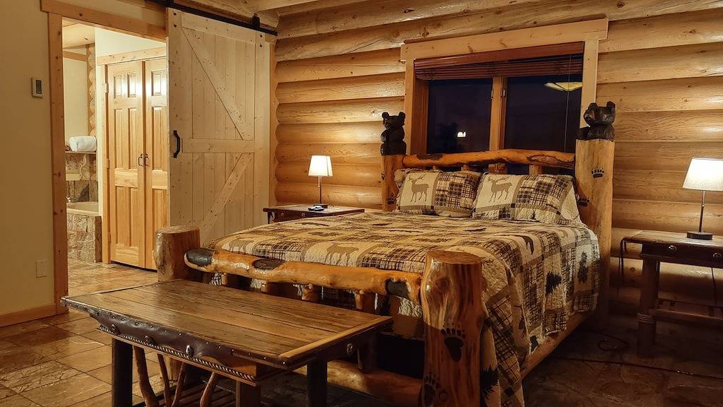 Georgetown Lake Escape with Starlink in Granite County