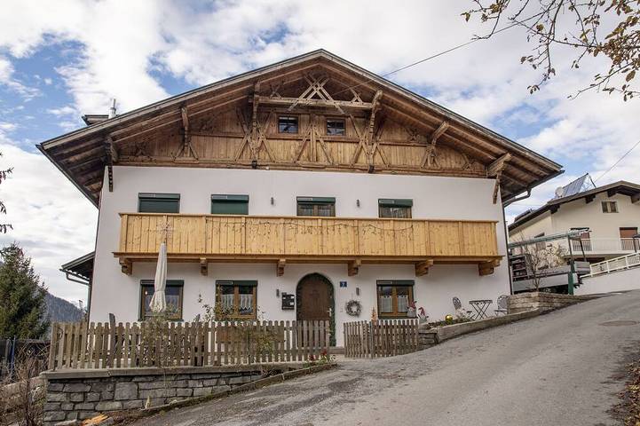 Ferienwohnung für 4 Personen in Oetz