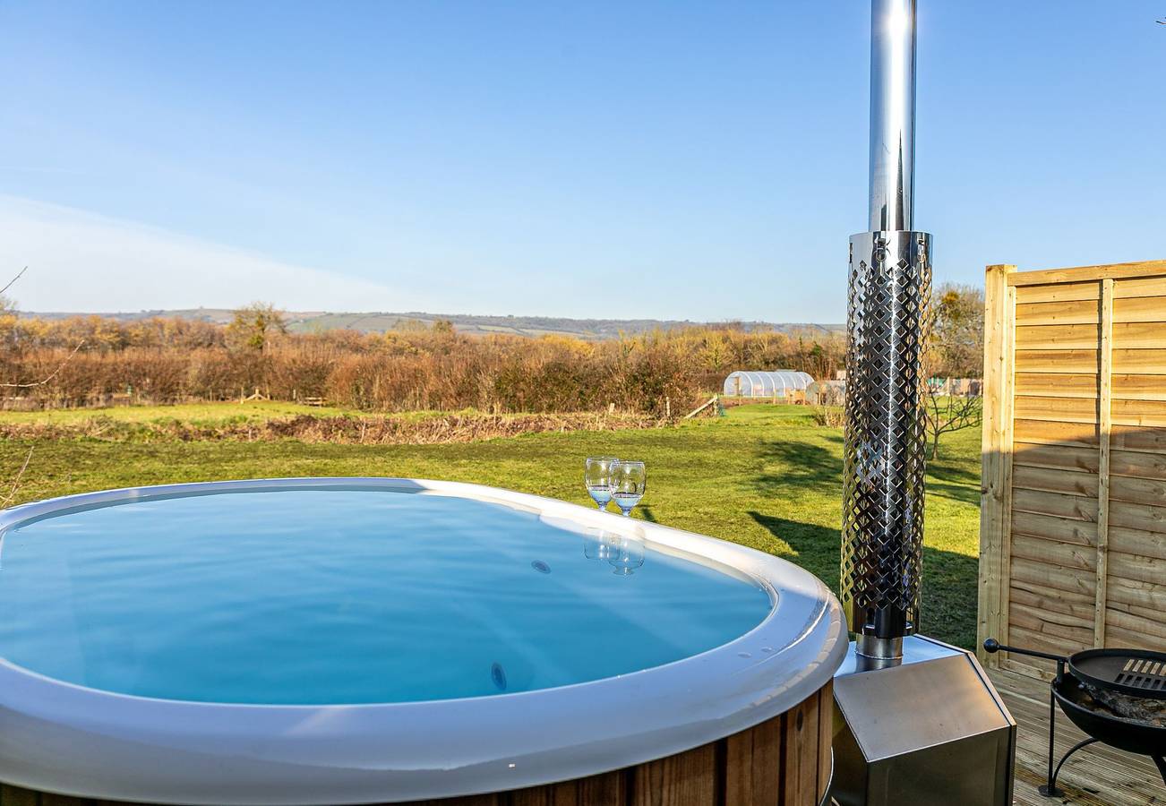 Honeycrisp, Apple Tree Glamping in Wookey, Somerset