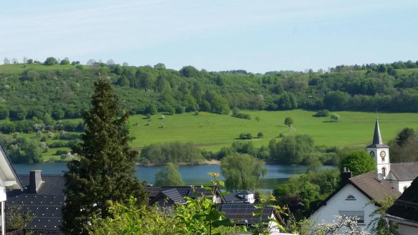 Ferienhaus für 4 Personen, mit Balkon in Schalkenmehren