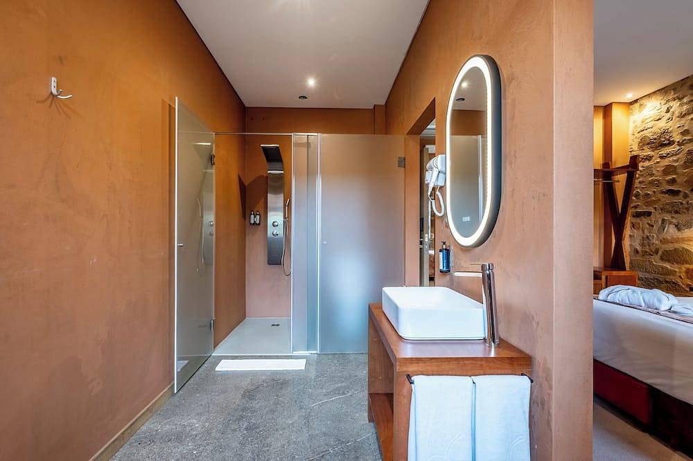 Cherry Room - Double Superior Room in Paul (Covilhã), Aldeias de Xisto