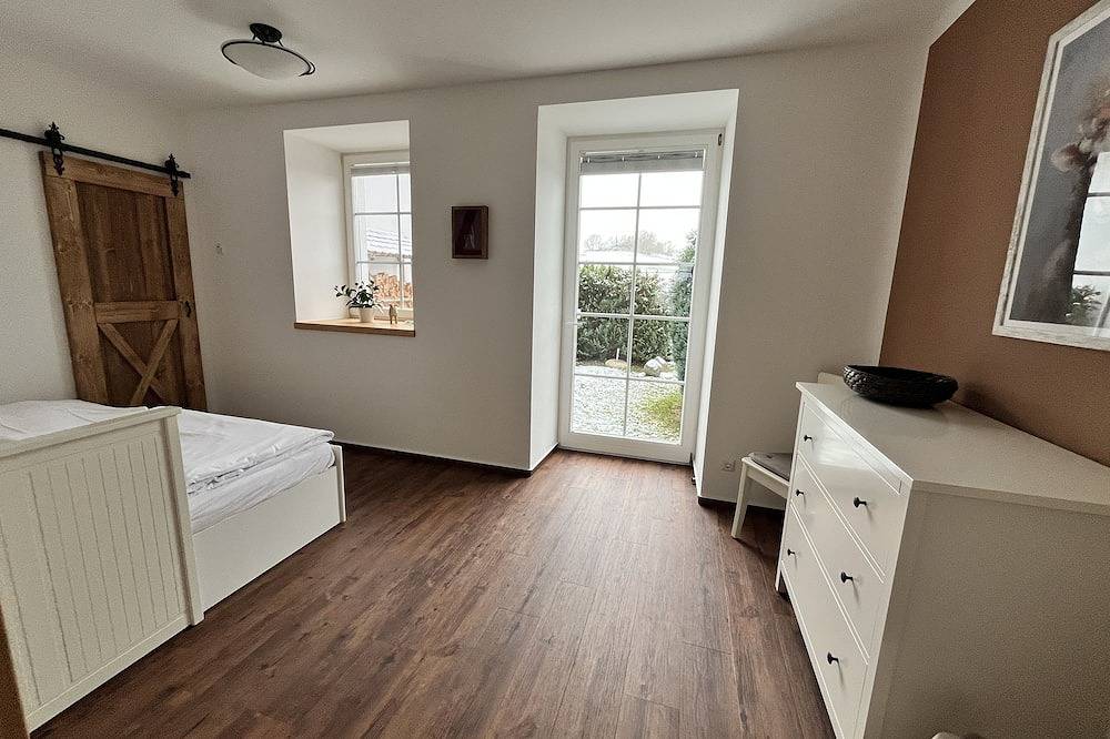 Ganze Wohnung, Ferienwohnung Zur alten Schäferei mit Sauna im historischen Vierseitenhof in Zeulenroda-Triebes, Saaleland