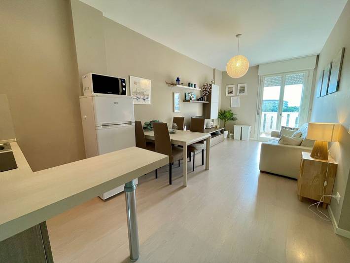 Appartement entier, Appartement avec vue sur la mer et la piscine in Porto Santa Margherita, Caorle