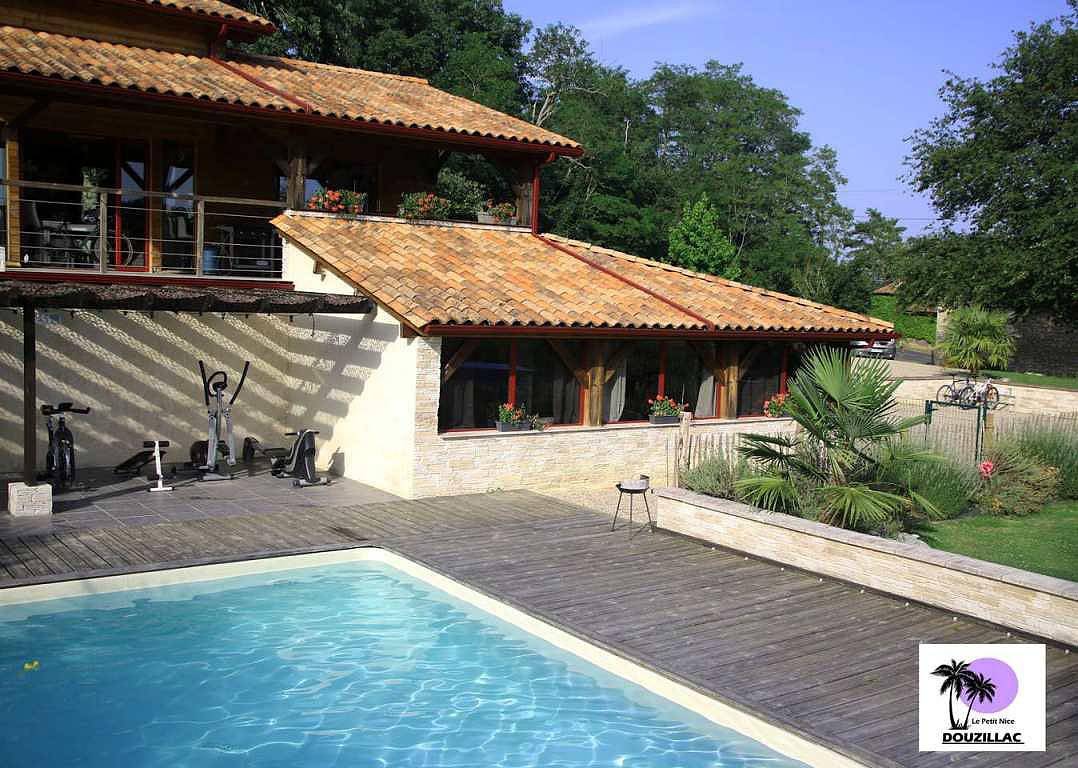 Appartement entier, Le Petit Nice in Douzillac, Périgord Blanc
