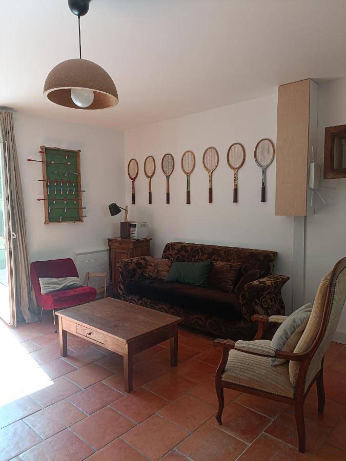 Location de vacances pour 4 personnes, avec terrasse et jardin à Cairon - 2