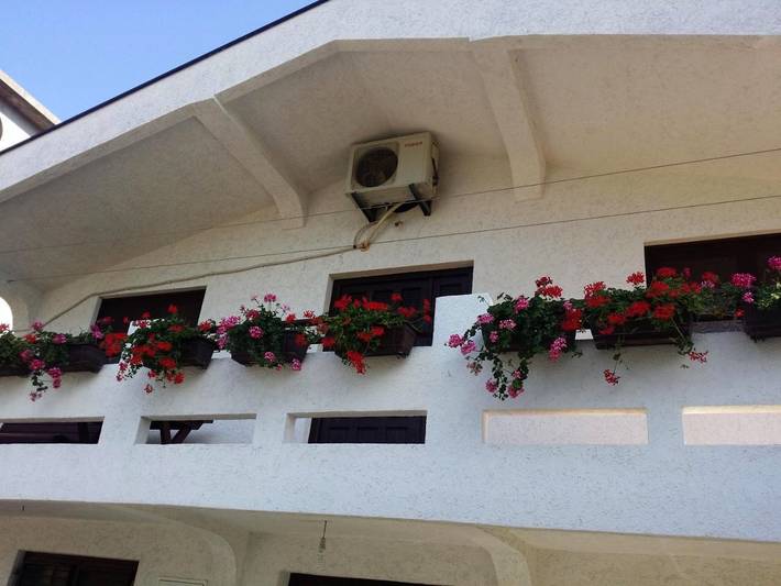 Apartament wakacyjny dla 10 osób, z ogród w Bar
