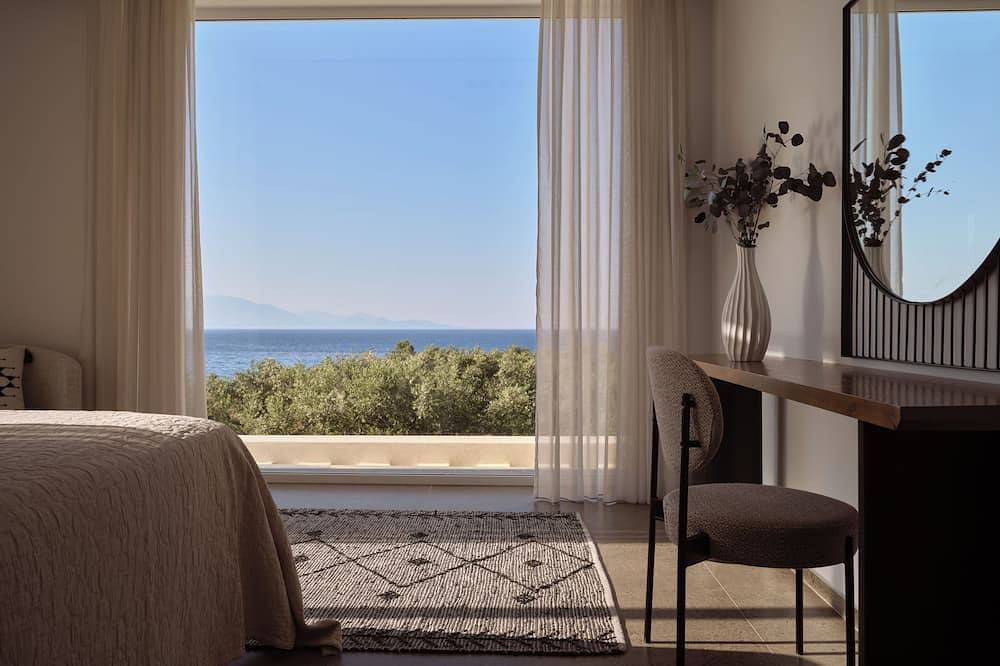 Oresteia Presidential Villa, a Legendary Retreat in Tragaki, Zakynthos