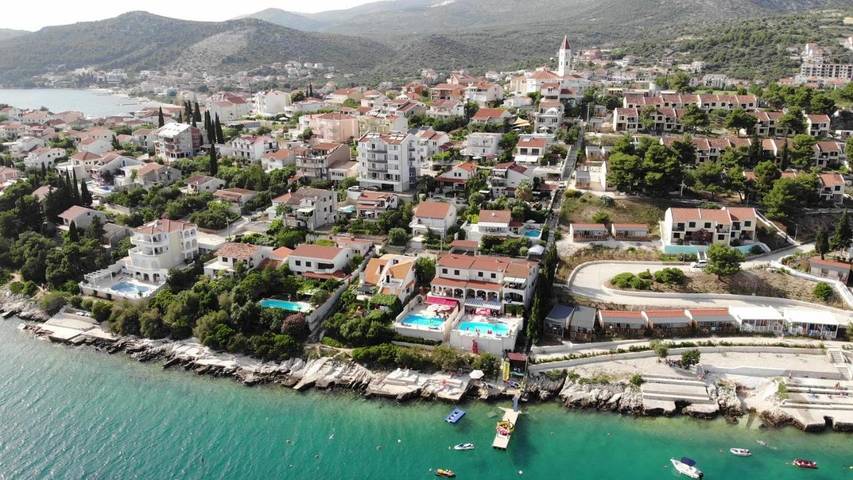 Ferienwohnung für 2 Personen, mit Pool und Ausblick sowie Garten, mit Haustier in Split-Dalmatien - 2