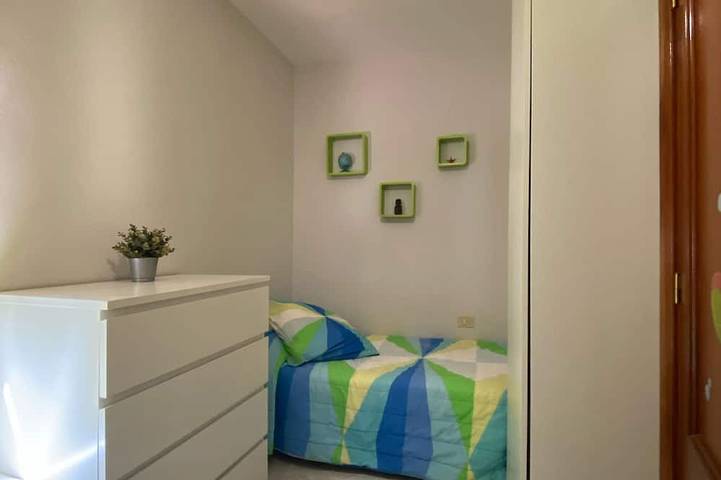 Appartement entier, Penthouse confortable et lumineux in Playa La Charcada (Güímar), Güímar