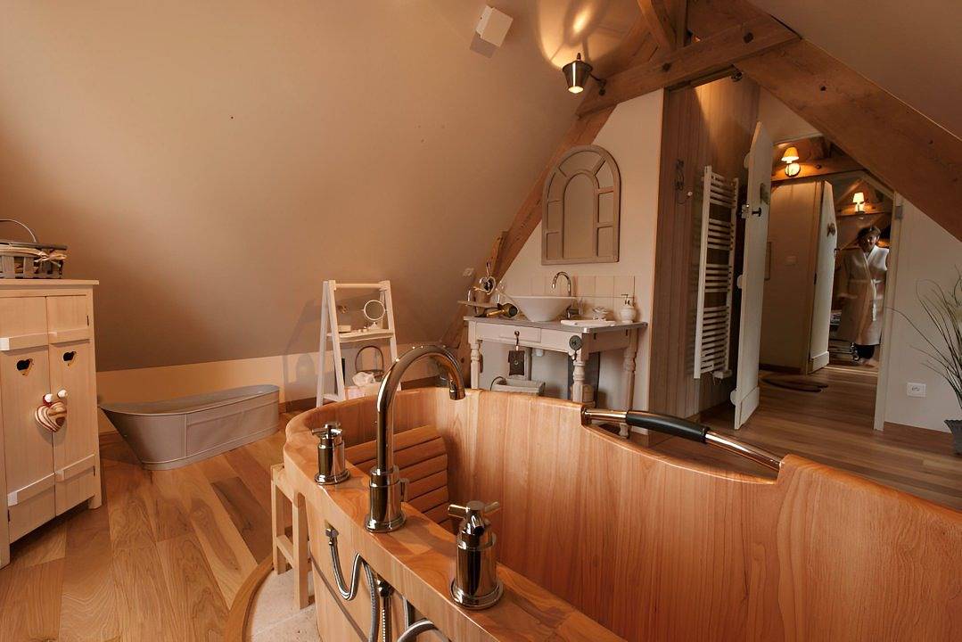 Le Clocher du May - Suite "La suite des écuries" in Saint-Germer-de-Fly, Oise
