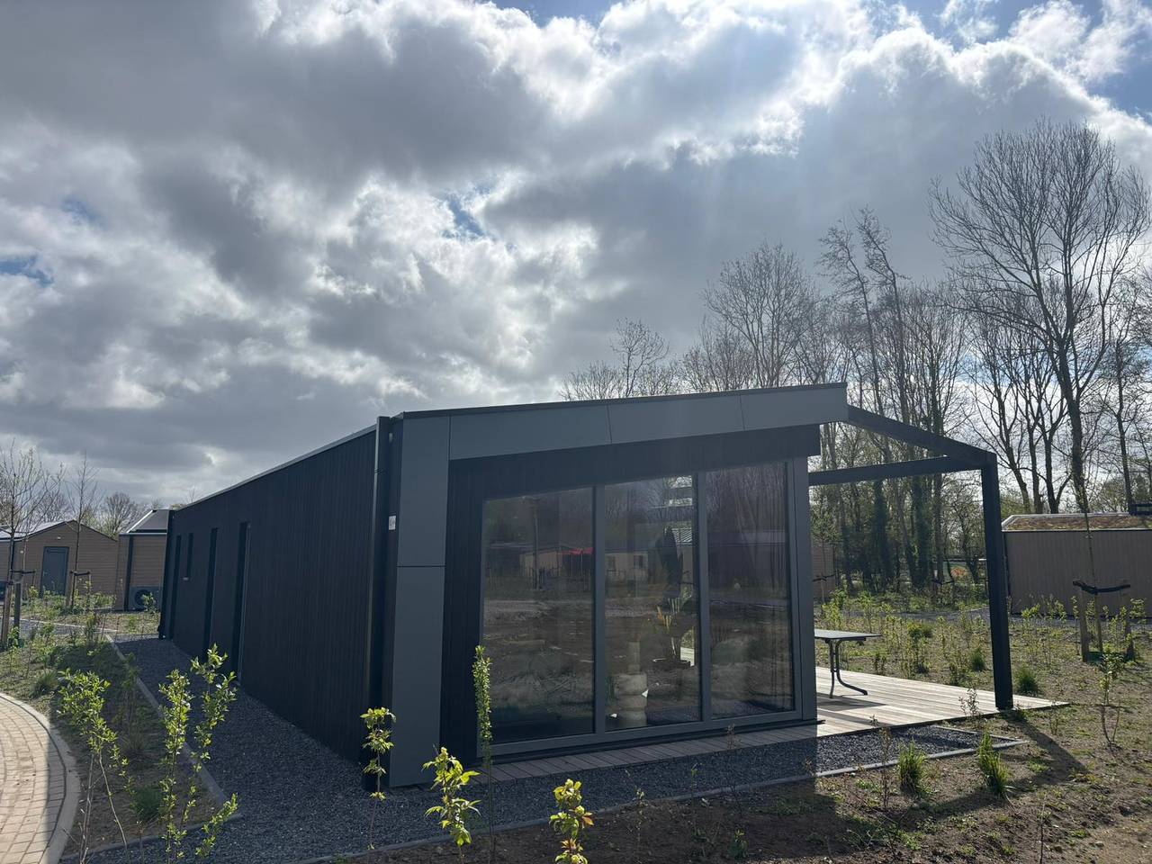 Europarcs Enkhuizer Strand — Cube Lodge 4 in Enkhuizen, Ijsselmeer