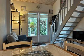 Gîte pour 5 personnes, avec piscine et terrasse dans Plage Sainte-Anne
