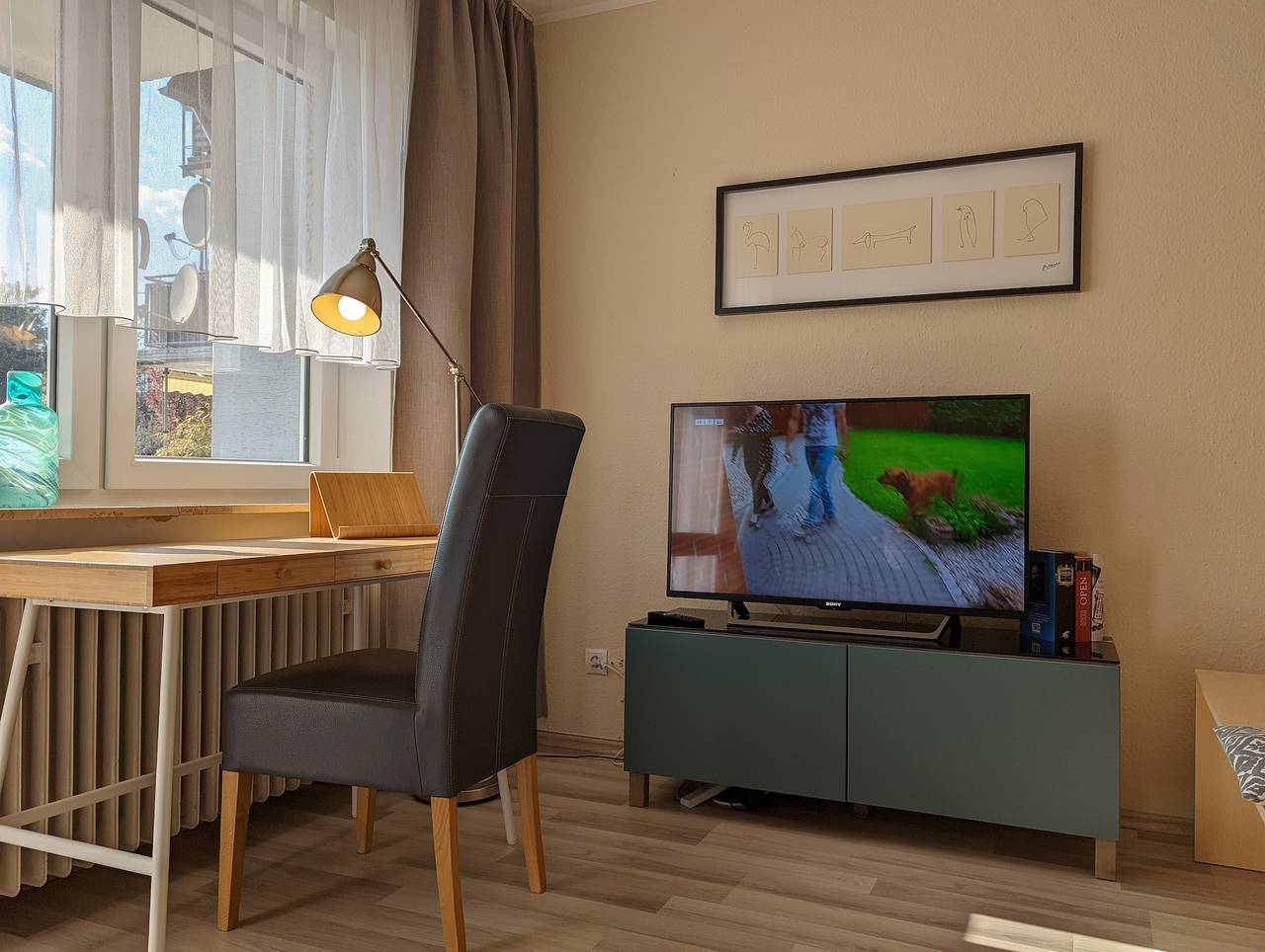 Ganze Wohnung, Ferienwohnung 'Haus Abendsonne Hochparterre Klein' mit Gemeinschaftsterrasse, Balkon und Wlan in Wallersheim, Koblenz